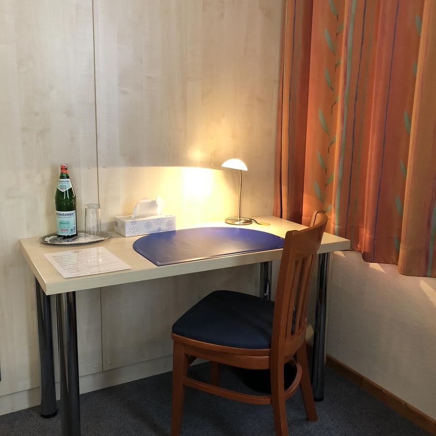 Hotel Select Monchengladbach Bagian luar foto