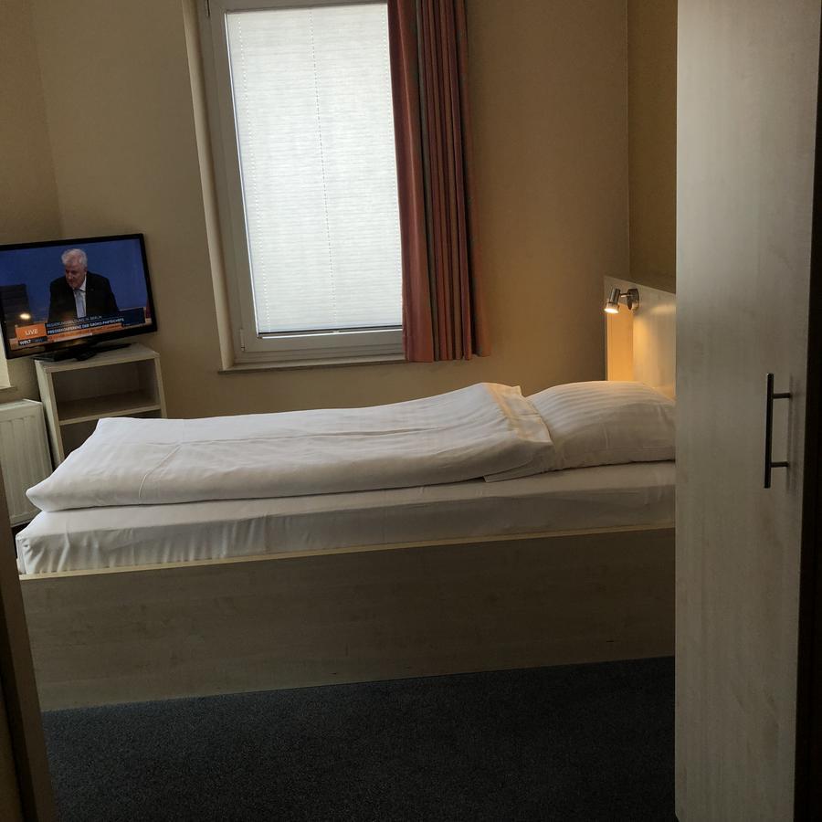 Hotel Select Monchengladbach Bagian luar foto