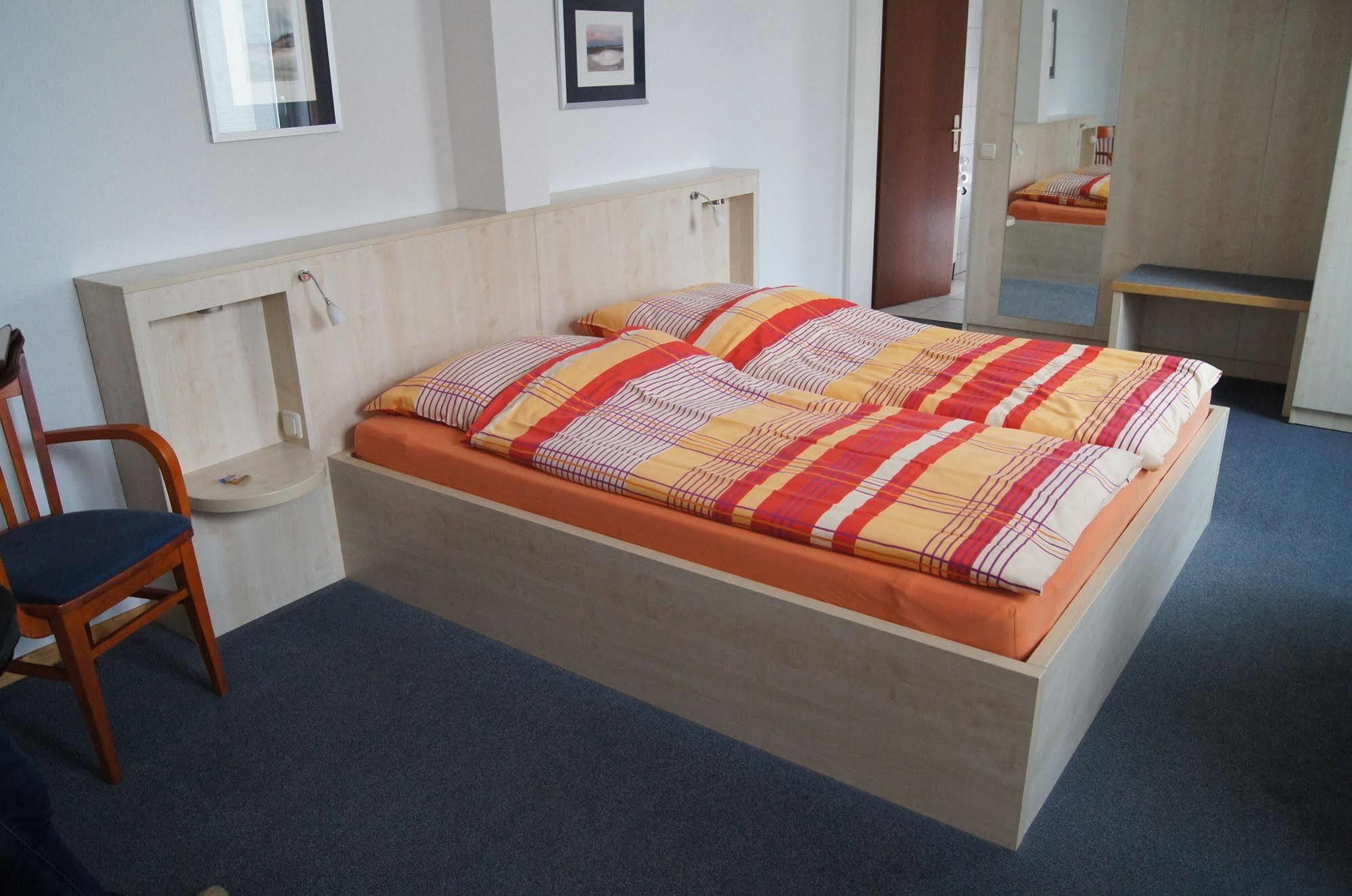Hotel Select Monchengladbach Bagian luar foto